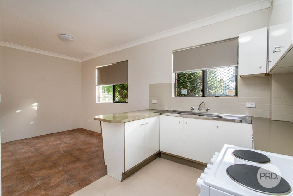 1/5 The Crescent PENRITH 7