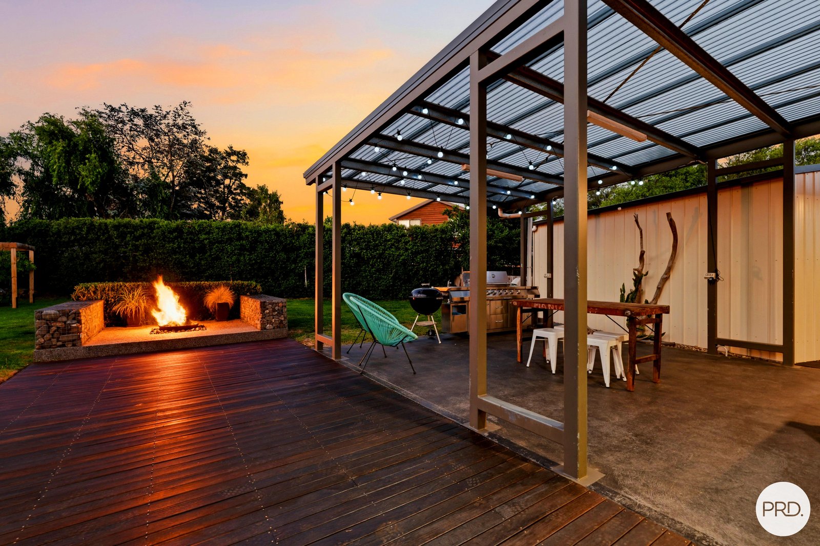 15 Thistle Down  HUNTINGFIELD 26