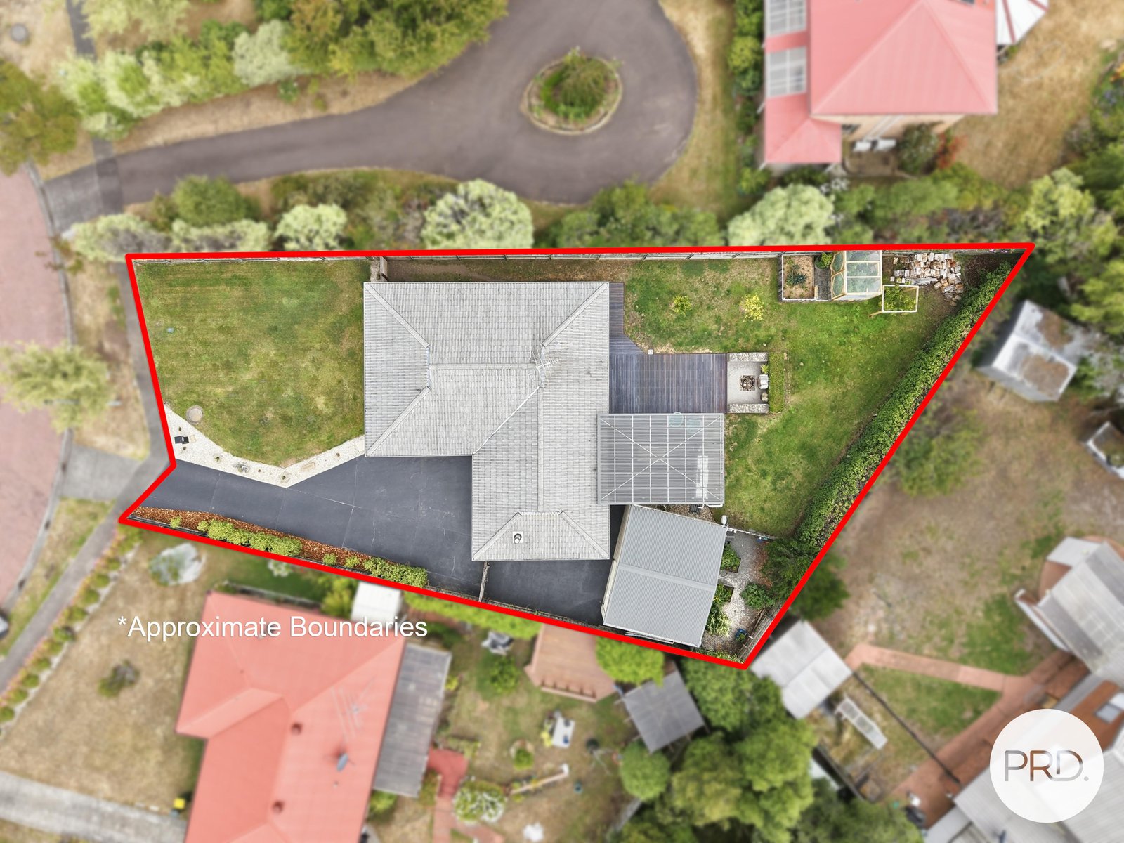 15 Thistle Down  HUNTINGFIELD 31