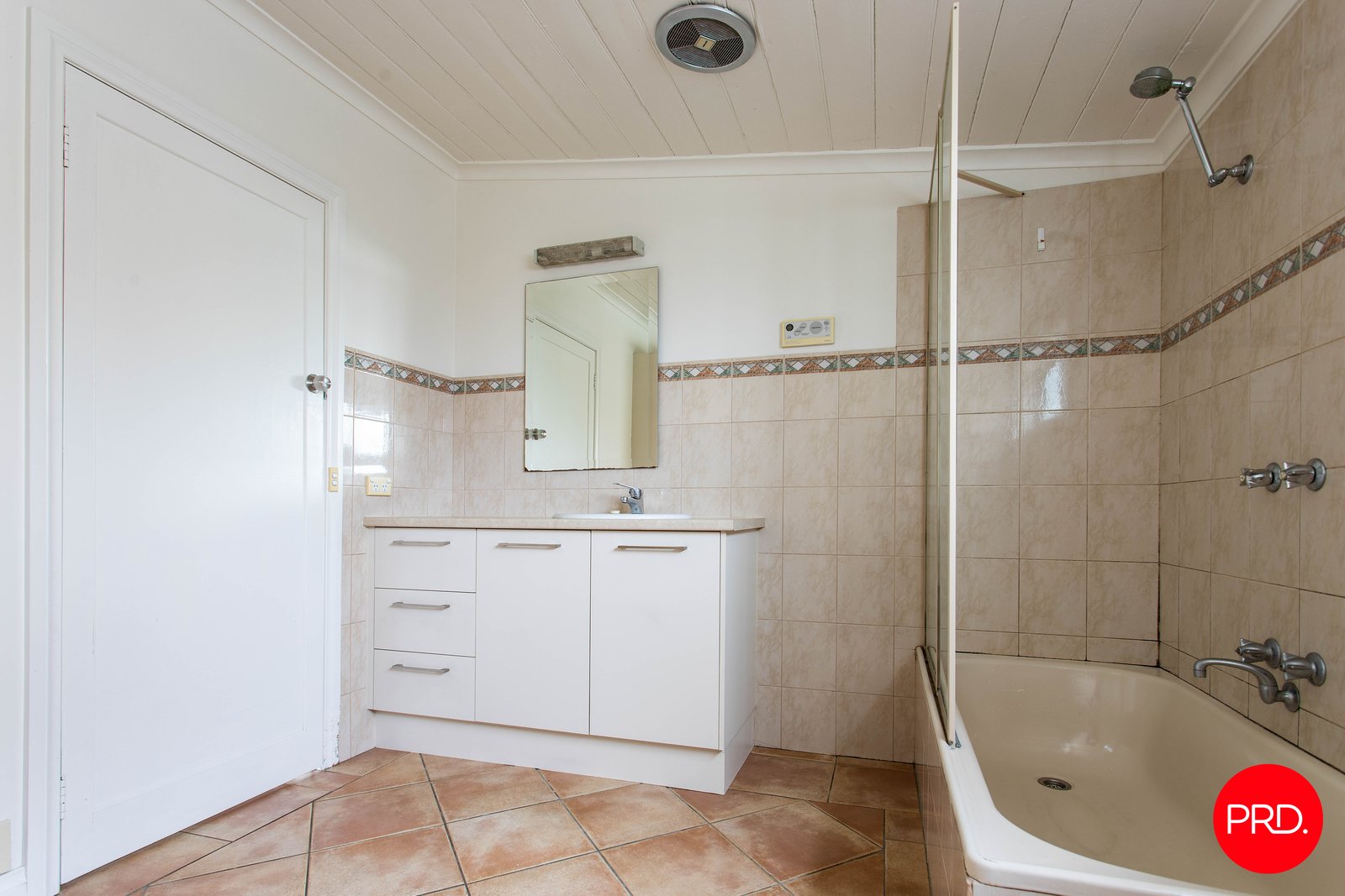 15 Thistle Street GOLDEN SQUARE 8