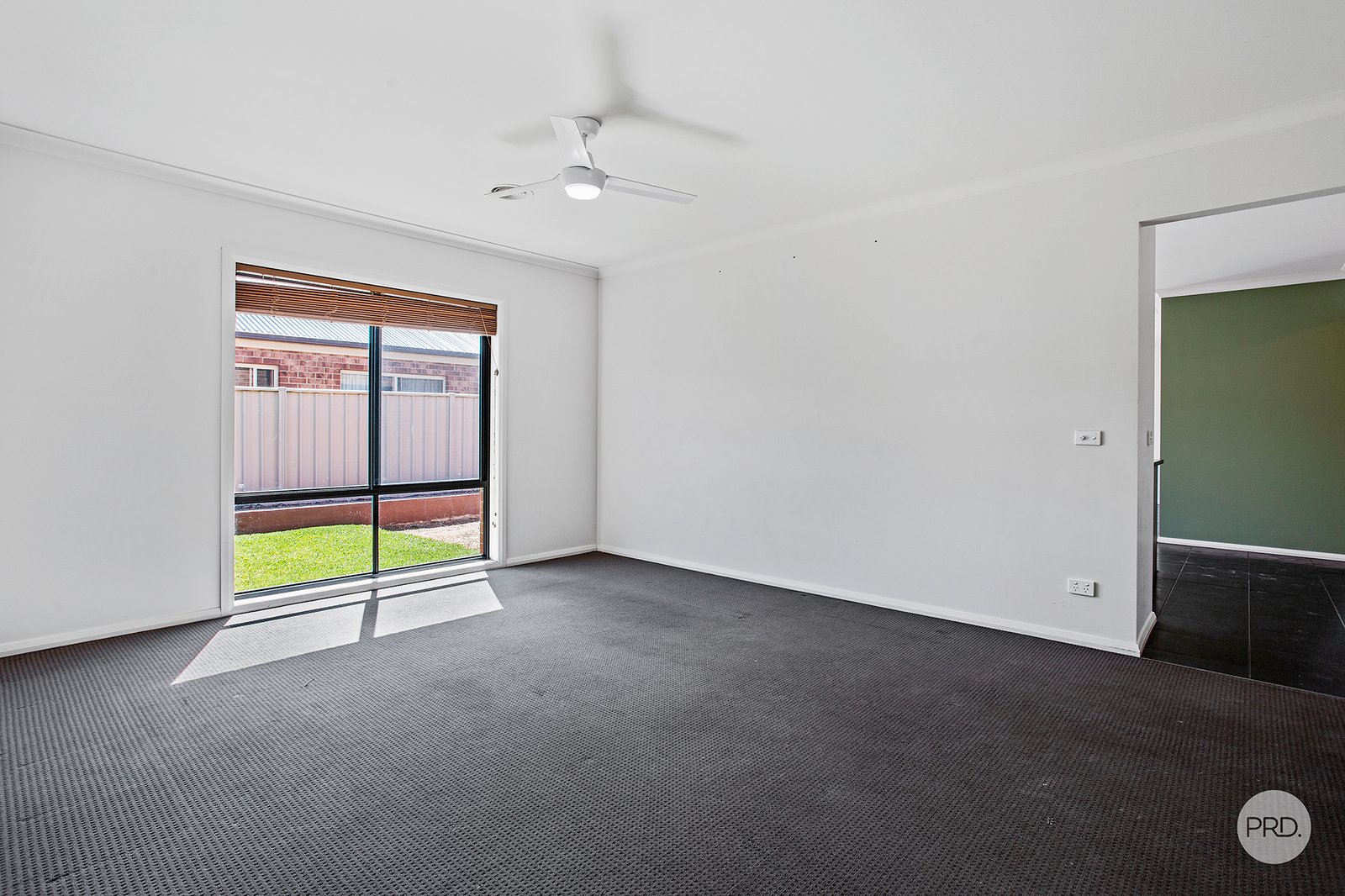 15 Thomas Drive MARONG 2