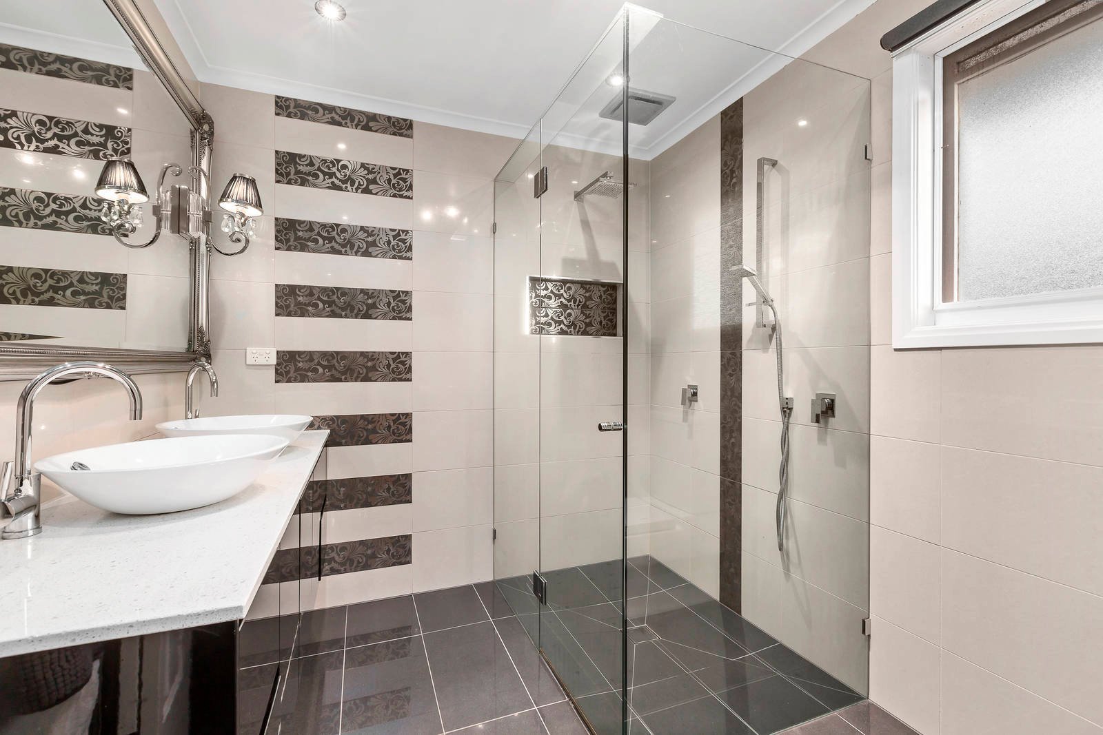 Real Estate and Property in 15 Thomas Hardy Drive, Templestowe, VIC