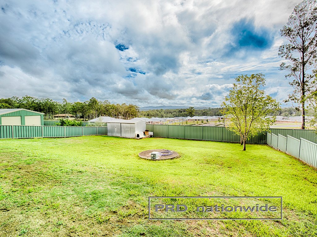 15 Thomas Street NORTH ROTHBURY 3