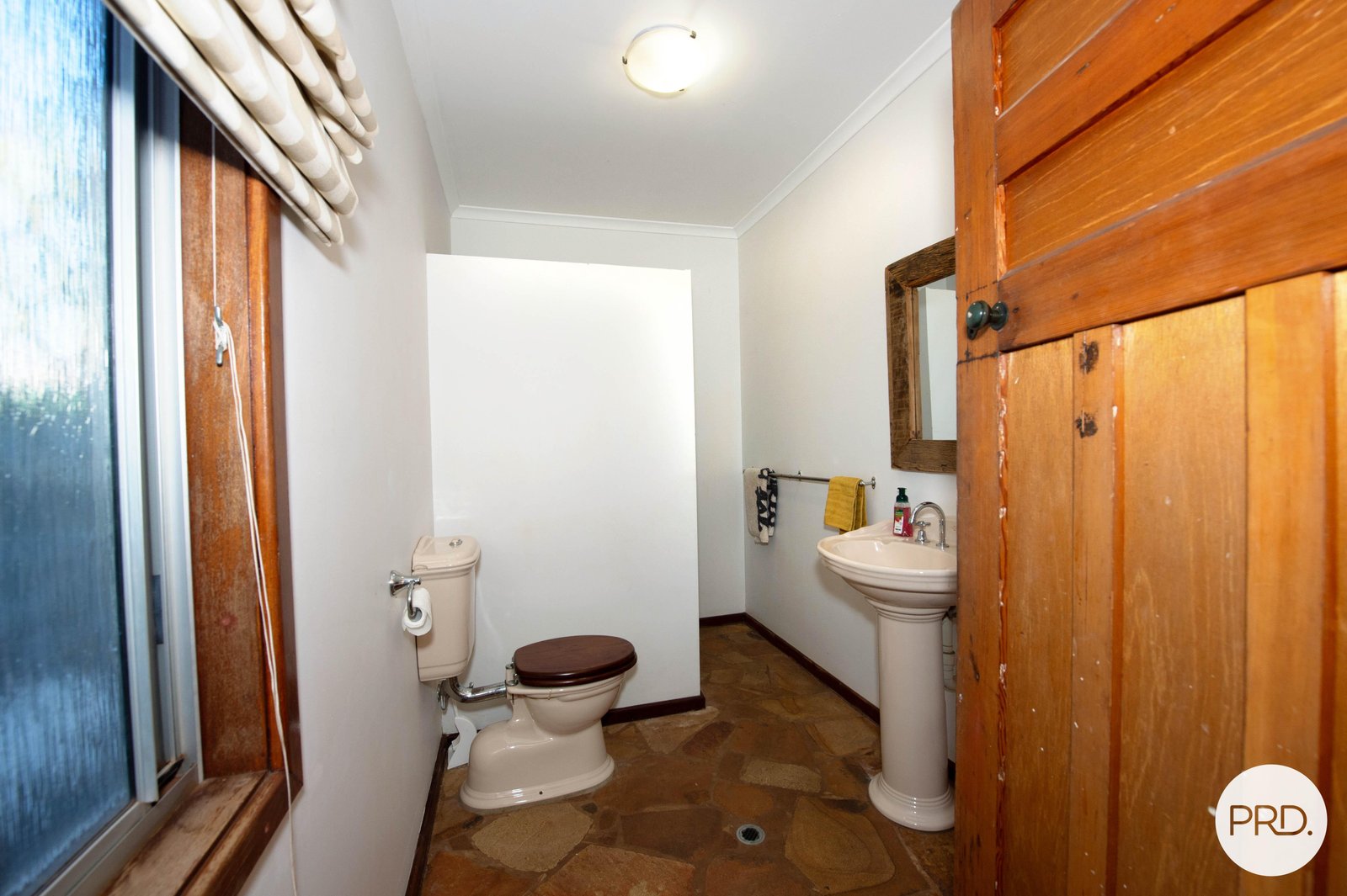 15 Thompson Place PEGS CREEK 18