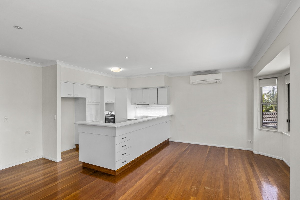 15 Tiarnna Close BURLEIGH HEADS 5