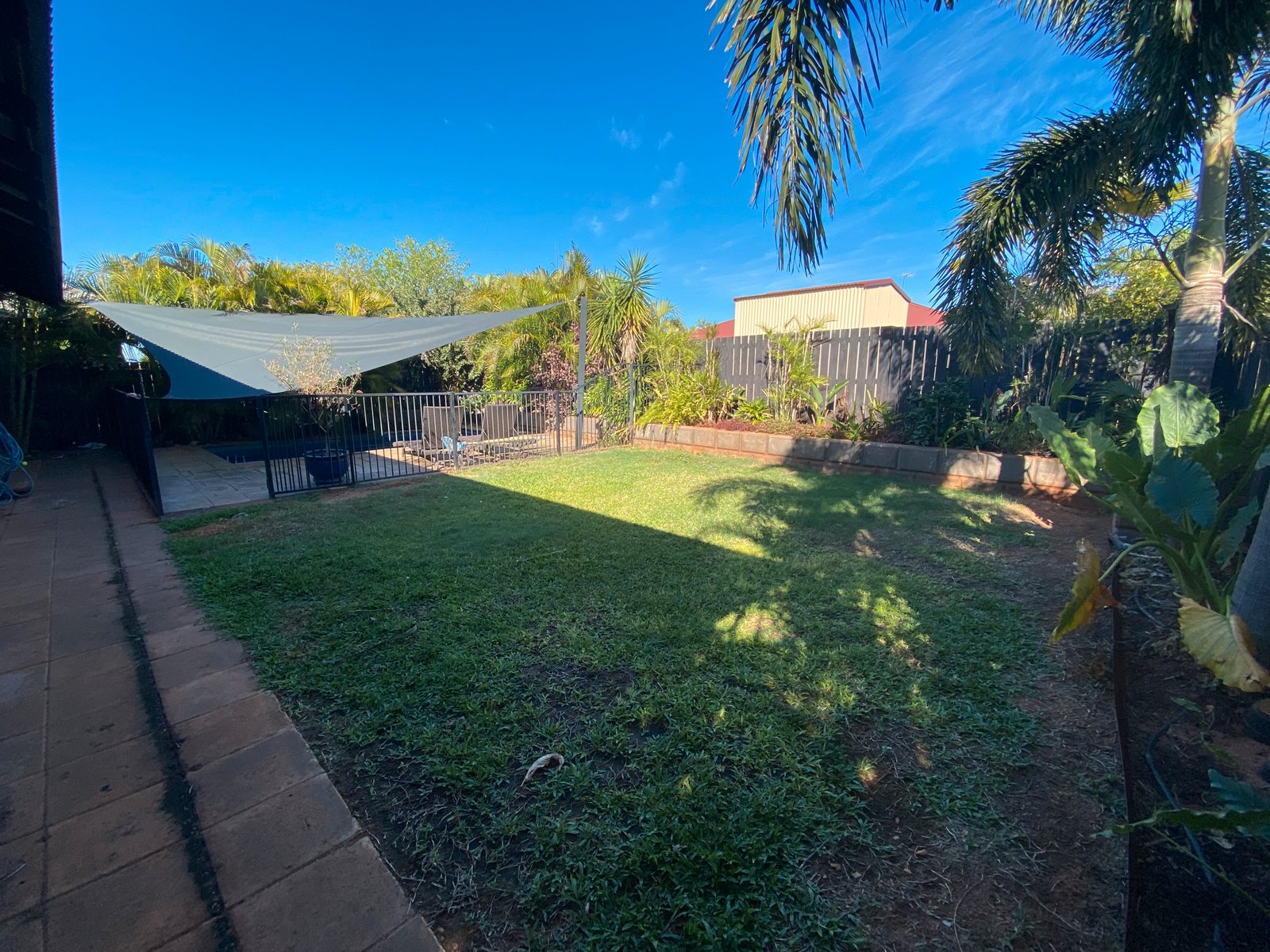 15 Tomarito Crescent BILINGURR 15