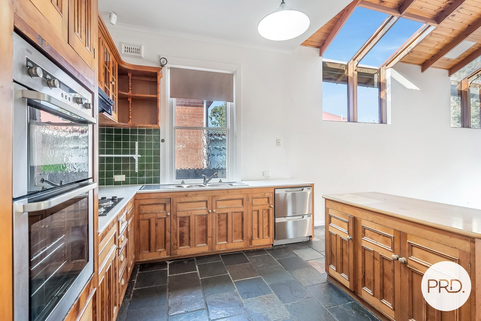 15 Tower Road NEW TOWN 4