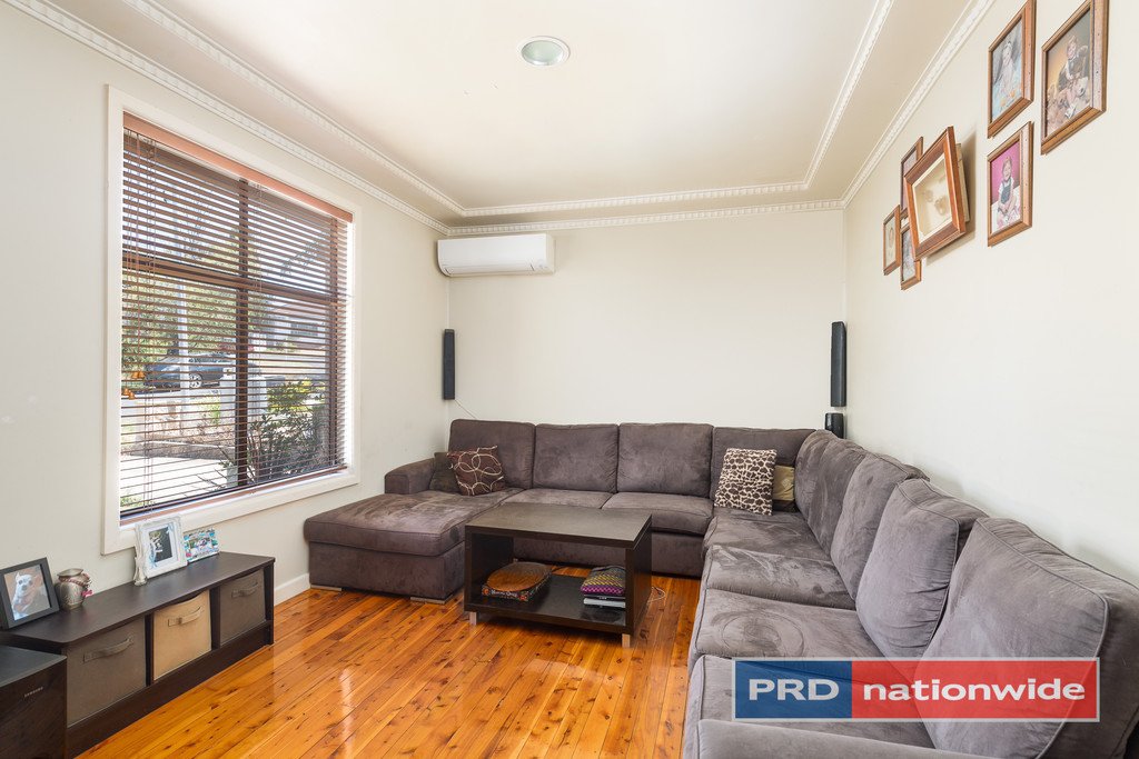 15 Trevone Street PADSTOW 2