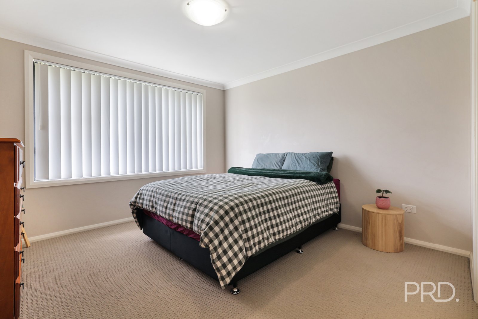 15 Tulipwood Crescent OXLEY VALE 10