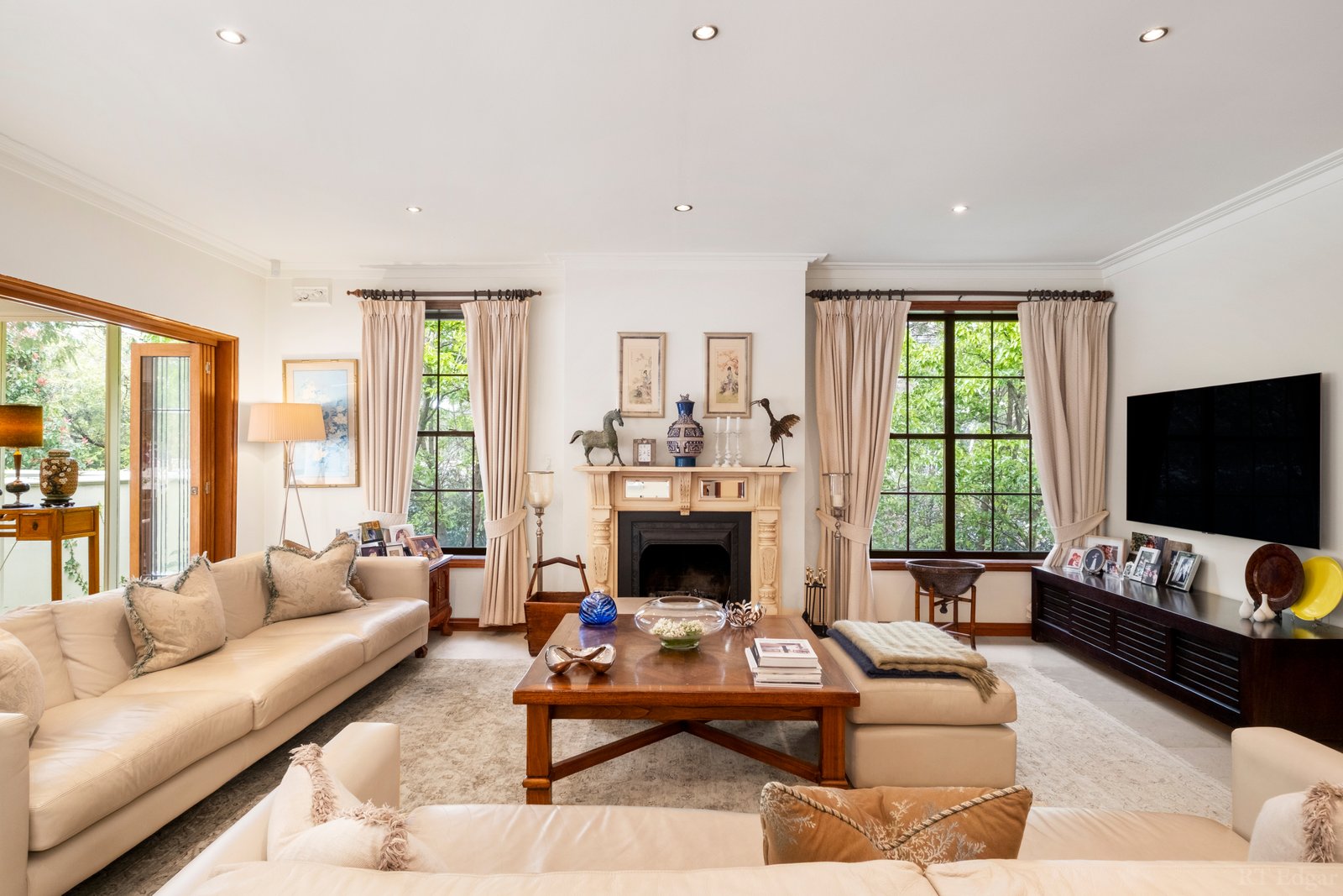 Real Estate and Property in 15 Tuscany Rise, Templestowe, VIC