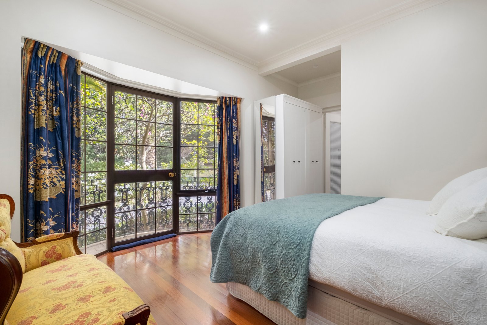 Real Estate and Property in 15 Tuscany Rise, Templestowe, VIC