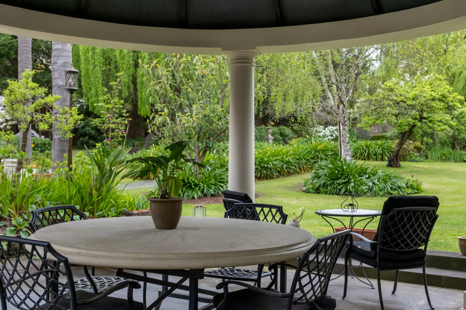 Real Estate and Property in 15 Tuscany Rise, Templestowe, VIC