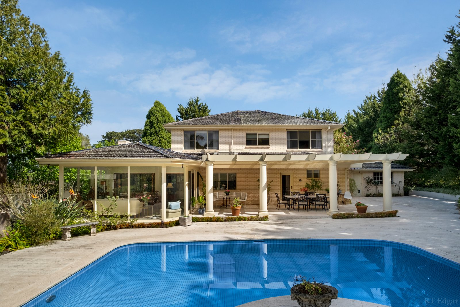 Real Estate and Property in 15 Tuscany Rise, Templestowe, VIC