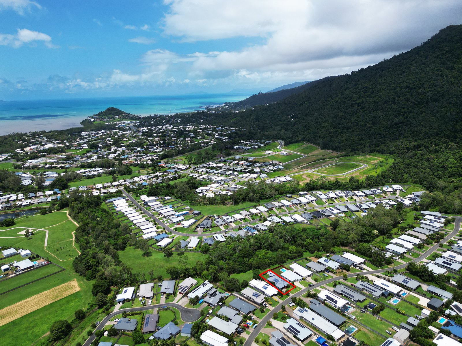 15 Twin Creek Court CANNONVALE 18