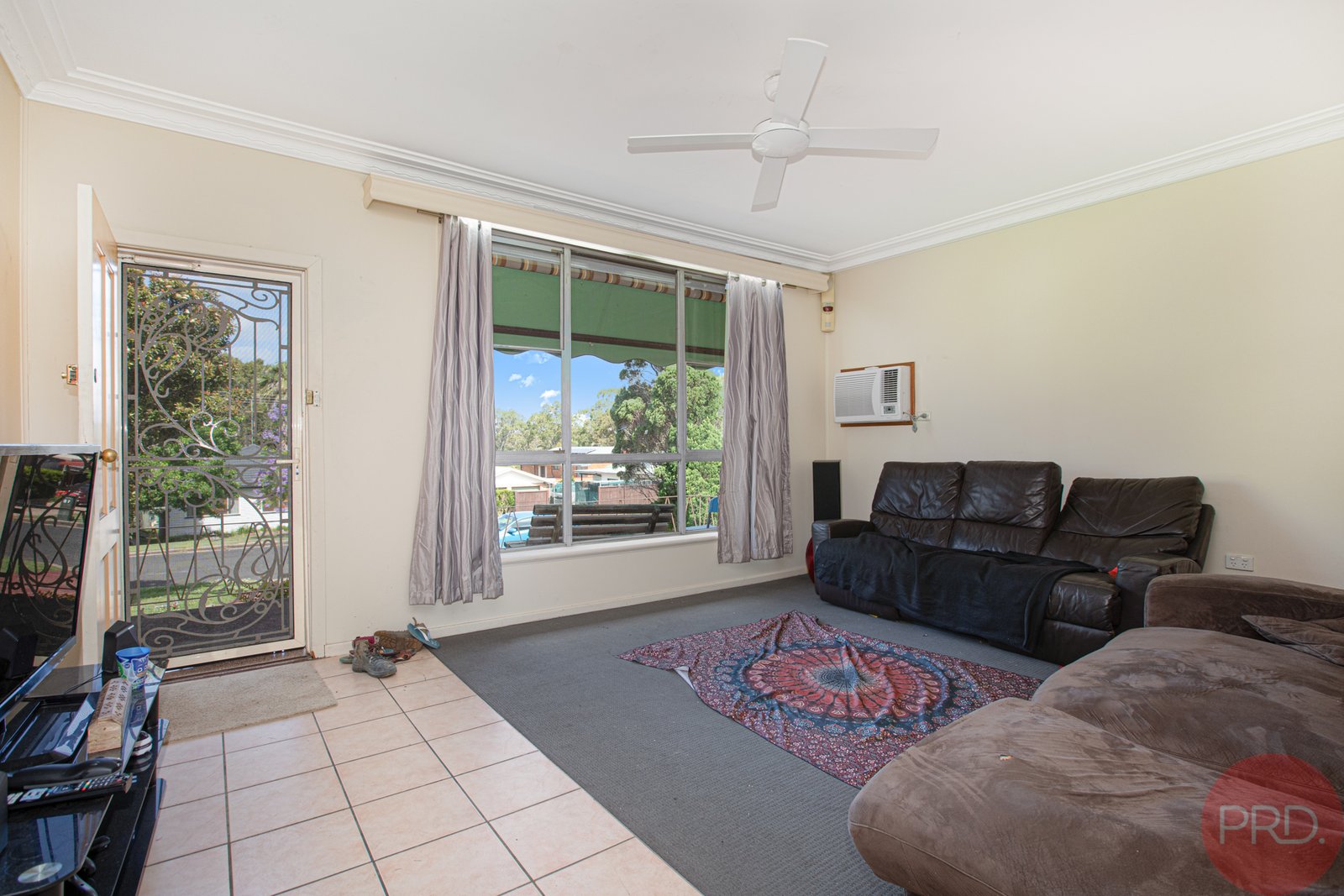 15 Tyrell Street TENAMBIT 3