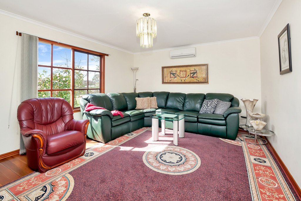 15 Urquhart Street GORDON 4