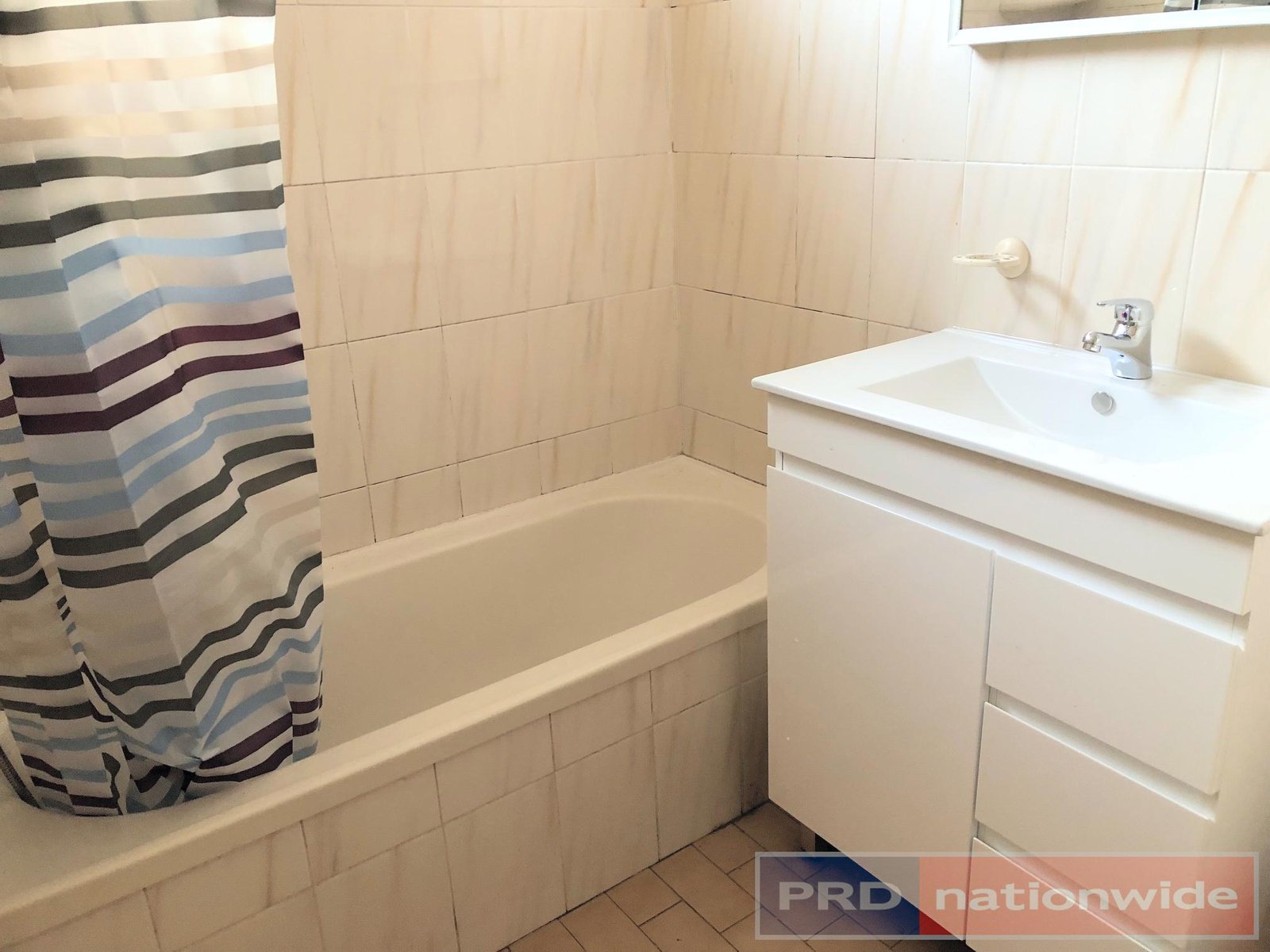 15 Victor Avenue PANANIA 6