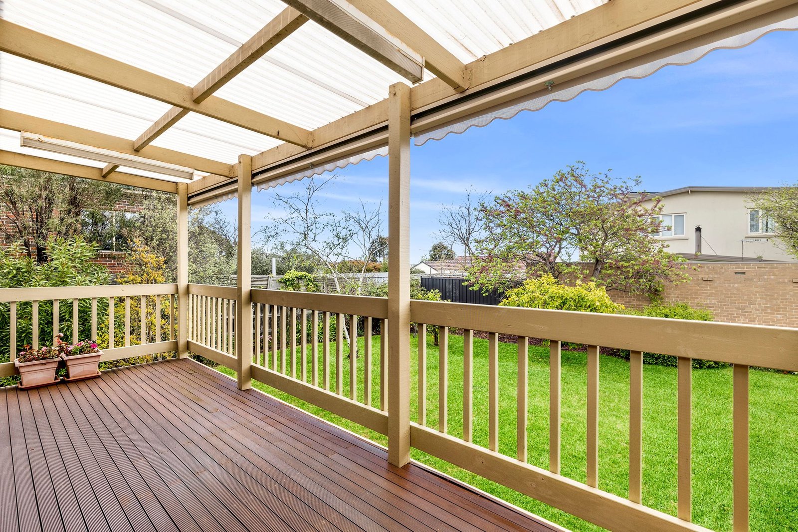 Gallery: 15 Viewbank Road