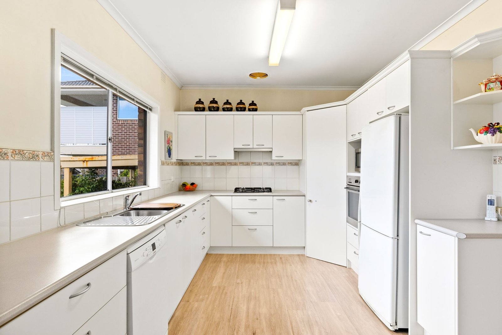 Gallery: 15 Viewbank Road
