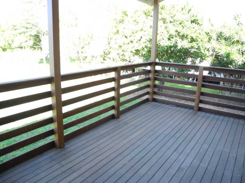 15 Wadeleigh Street BOROREN 8