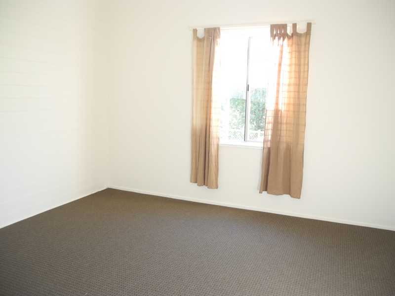15 Wadeleigh Street BOROREN 11