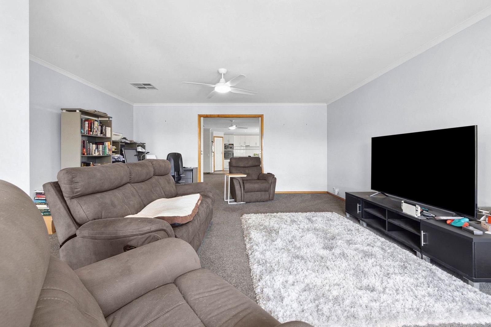 Gallery: 15 Warrina Drive