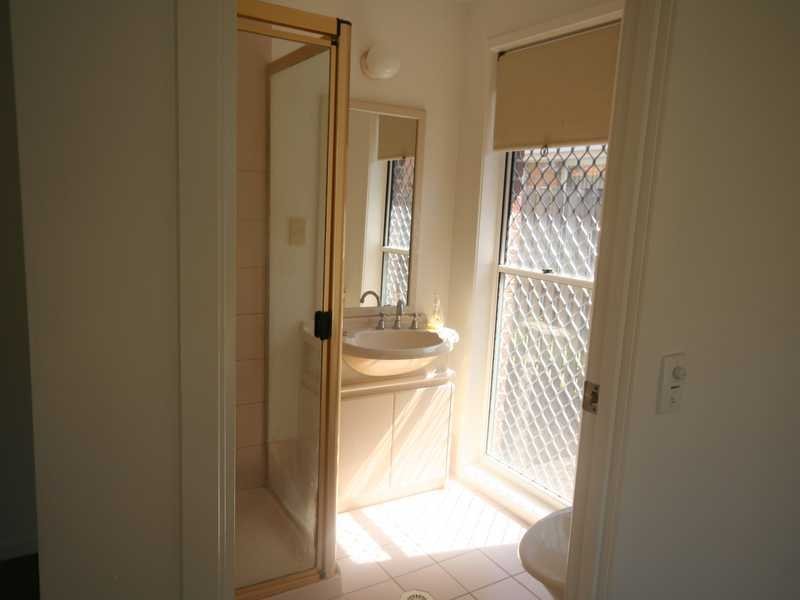 15 Waterdown Drive ELANORA 7