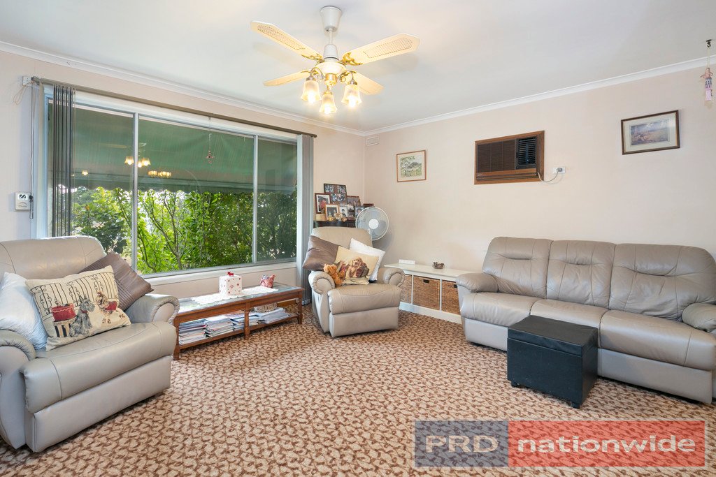 15 Wattledale Avenue ENFIELD 1