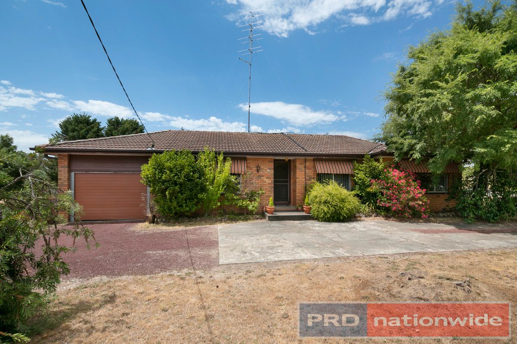 15 Wattledale Avenue ENFIELD 2