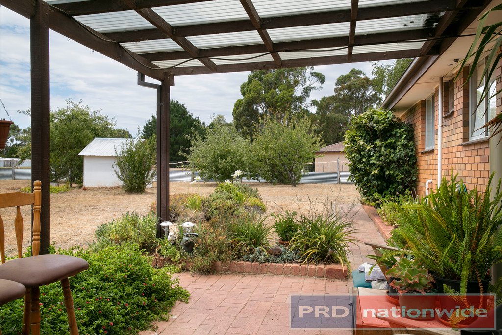 15 Wattledale Avenue ENFIELD 15