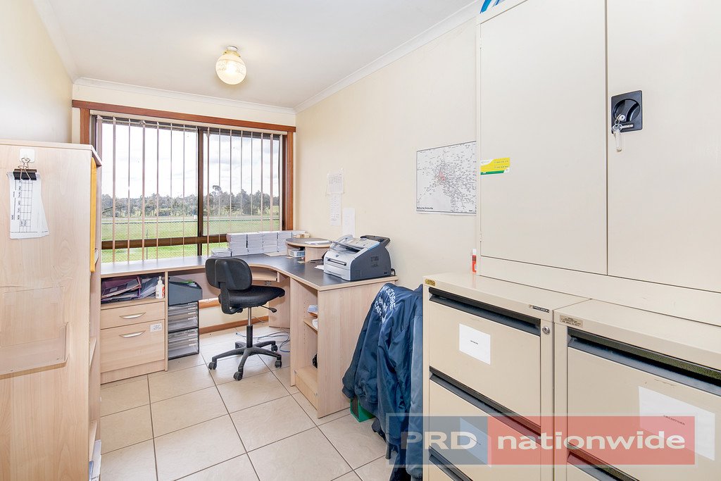 15 Watts Court ROSS CREEK 8