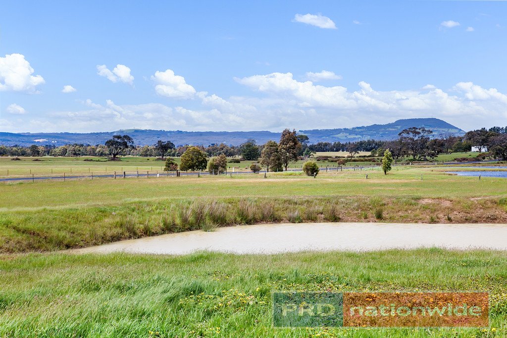 15 Watts Court ROSS CREEK 15