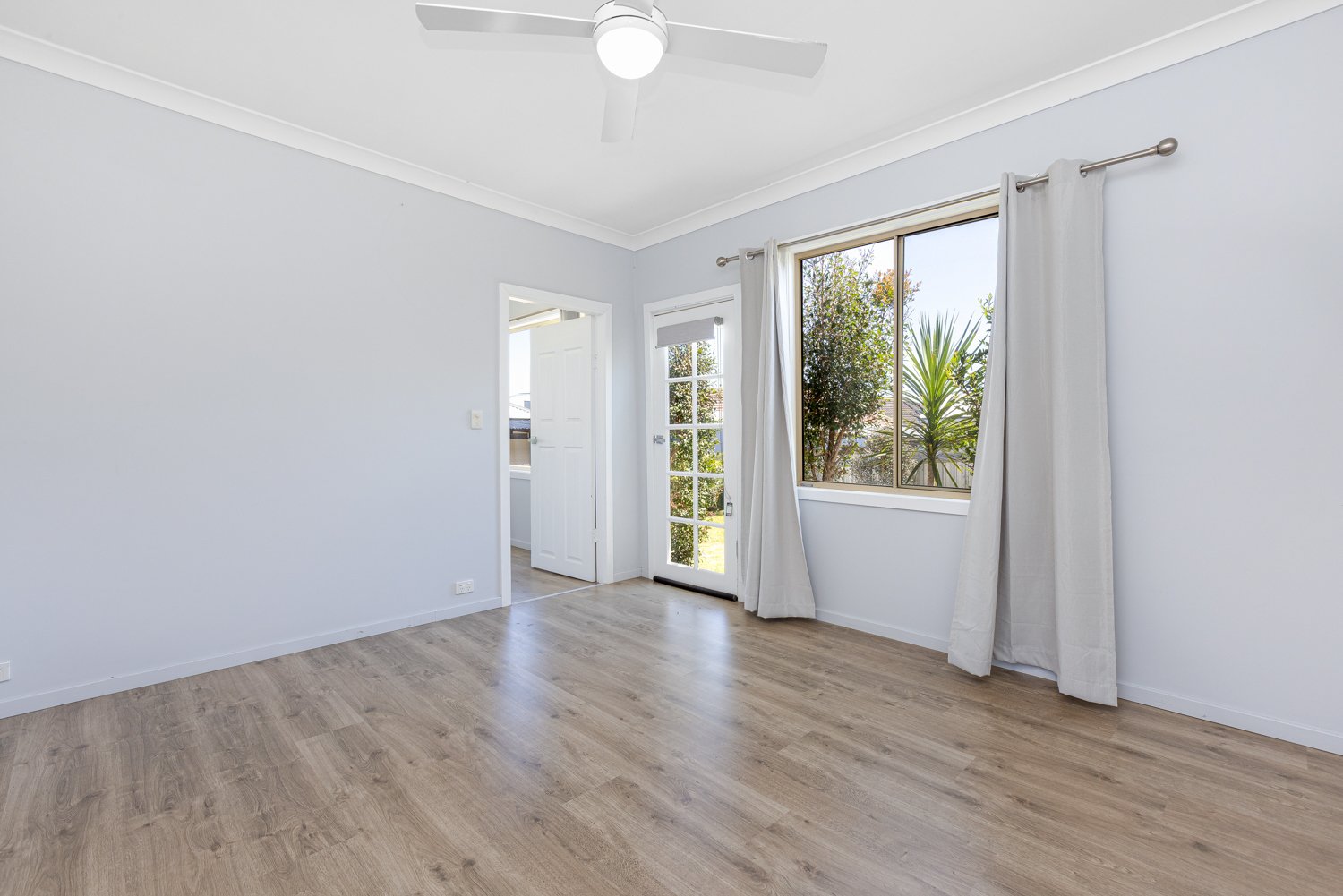 15 Wentworth Street TELARAH 16