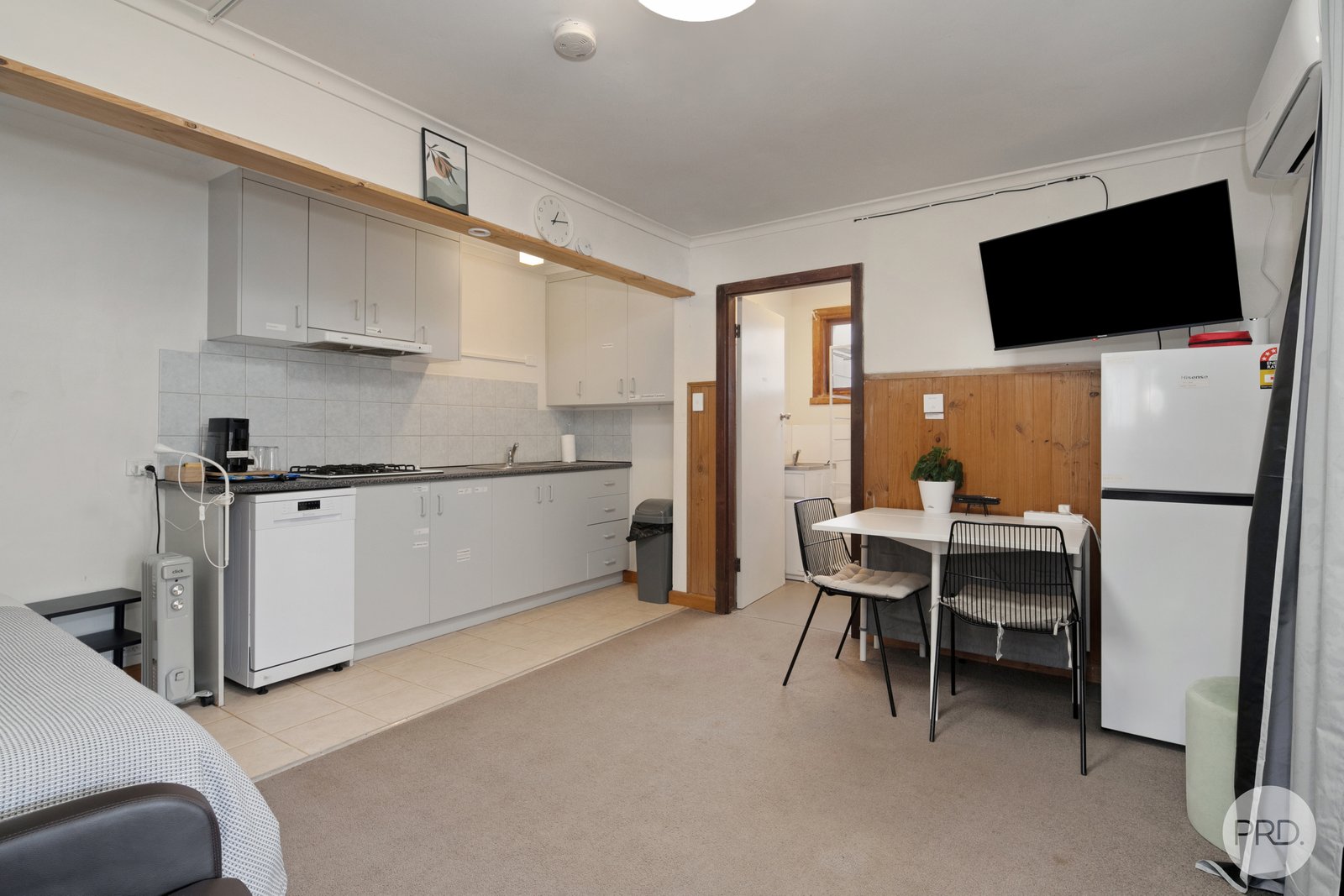 1/5 Whitehorse Road MOUNT CLEAR 11