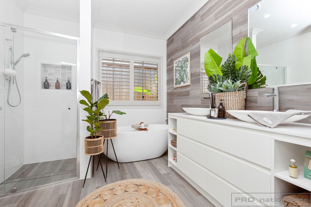 15 Whitetip Street CHISHOLM 24