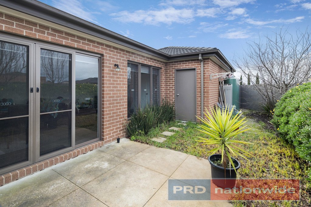 15 Willoby Drive ALFREDTON 8