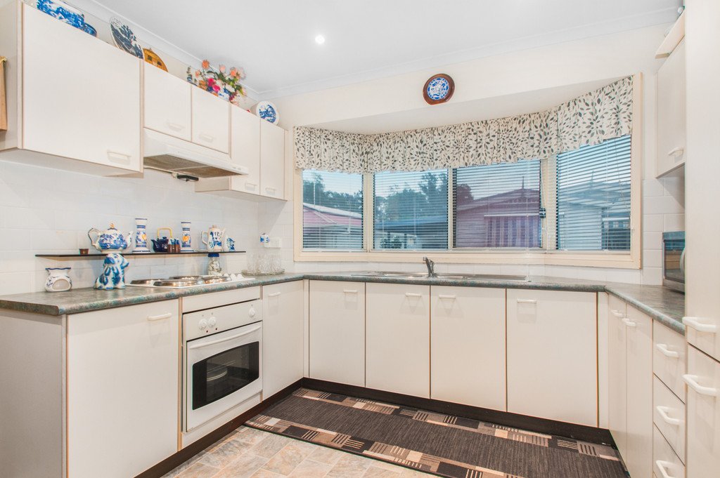 15 Willow Crescent KANAHOOKA 2