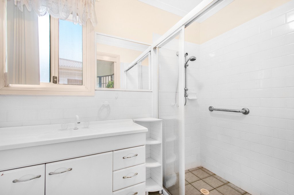 15 Willow Crescent KANAHOOKA 5