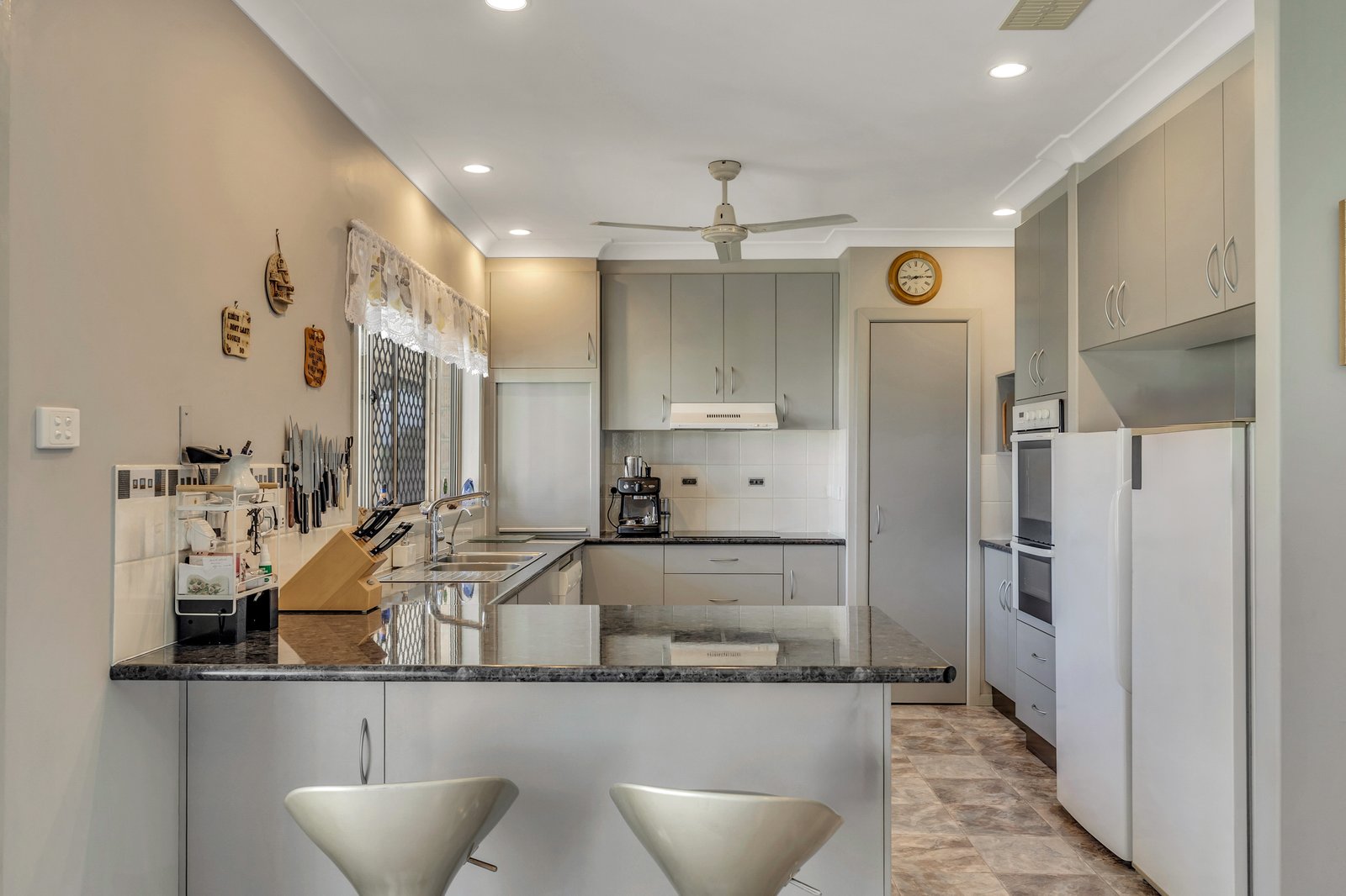 15 Wills Place CASINO 11