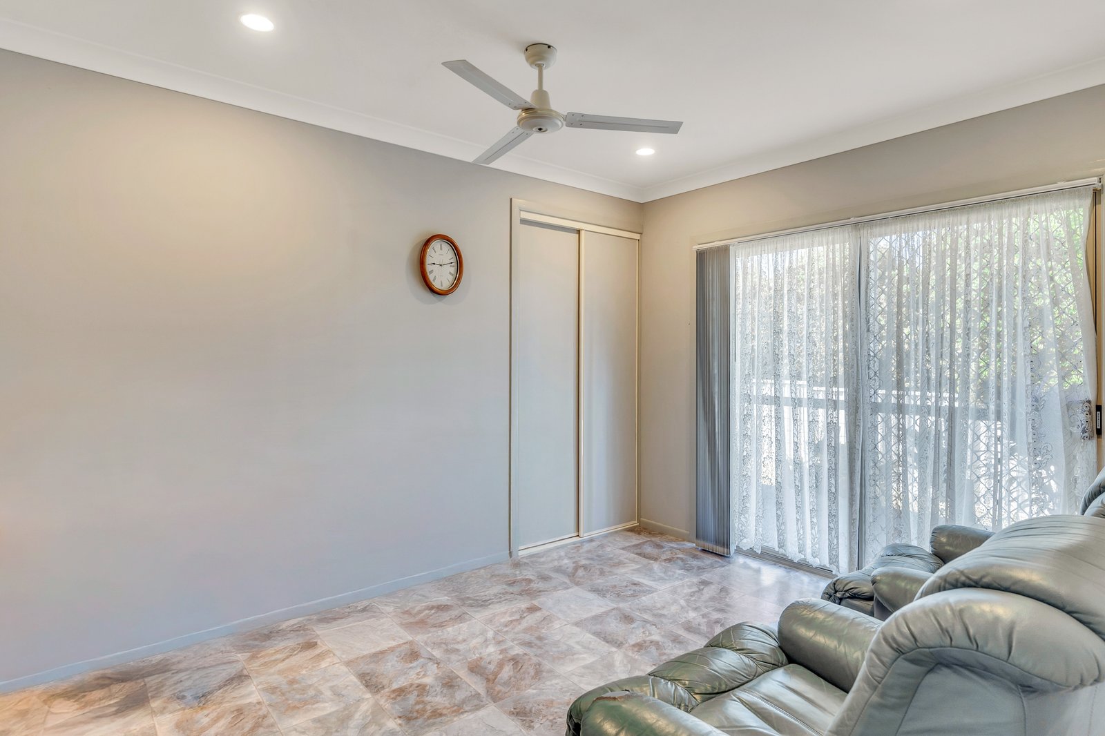 15 Wills Place CASINO 15