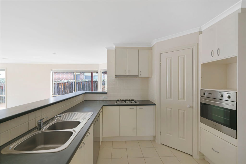 Real Estate and Property in 15 Windmill Street, Bundoora, VIC