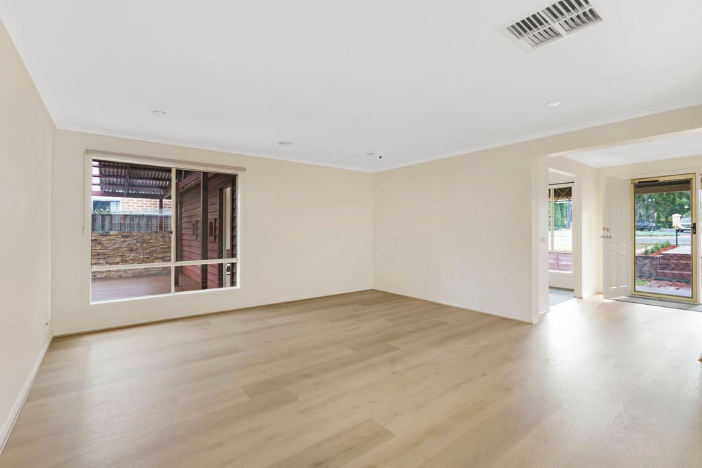 Real Estate and Property in 15 Windmill Street, Bundoora, VIC