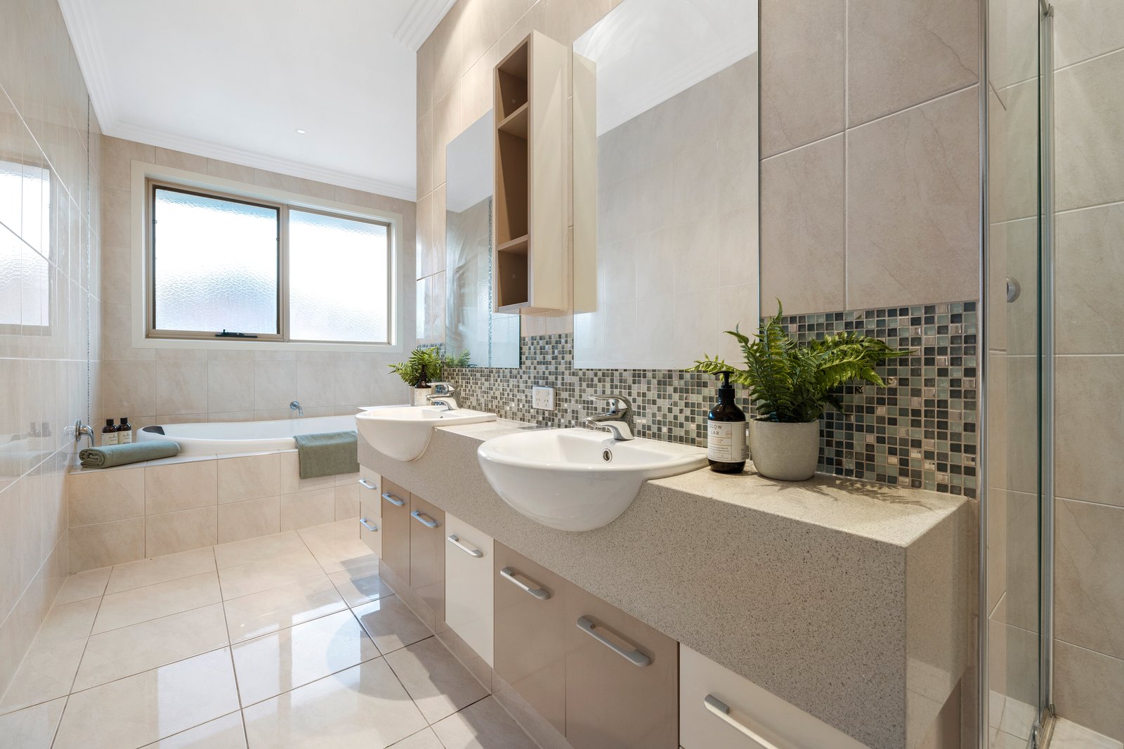 Real Estate and Property in 15 Wingate Street, Bentleigh East, VIC