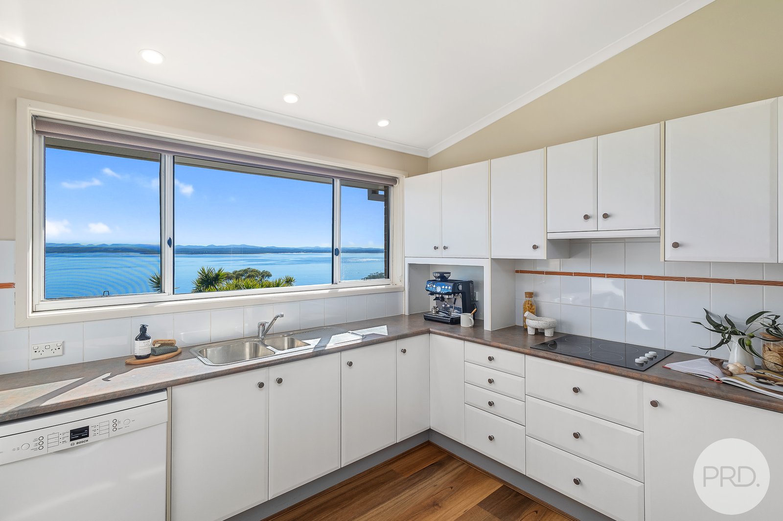 15 Wollomi Avenue NELSON BAY 6