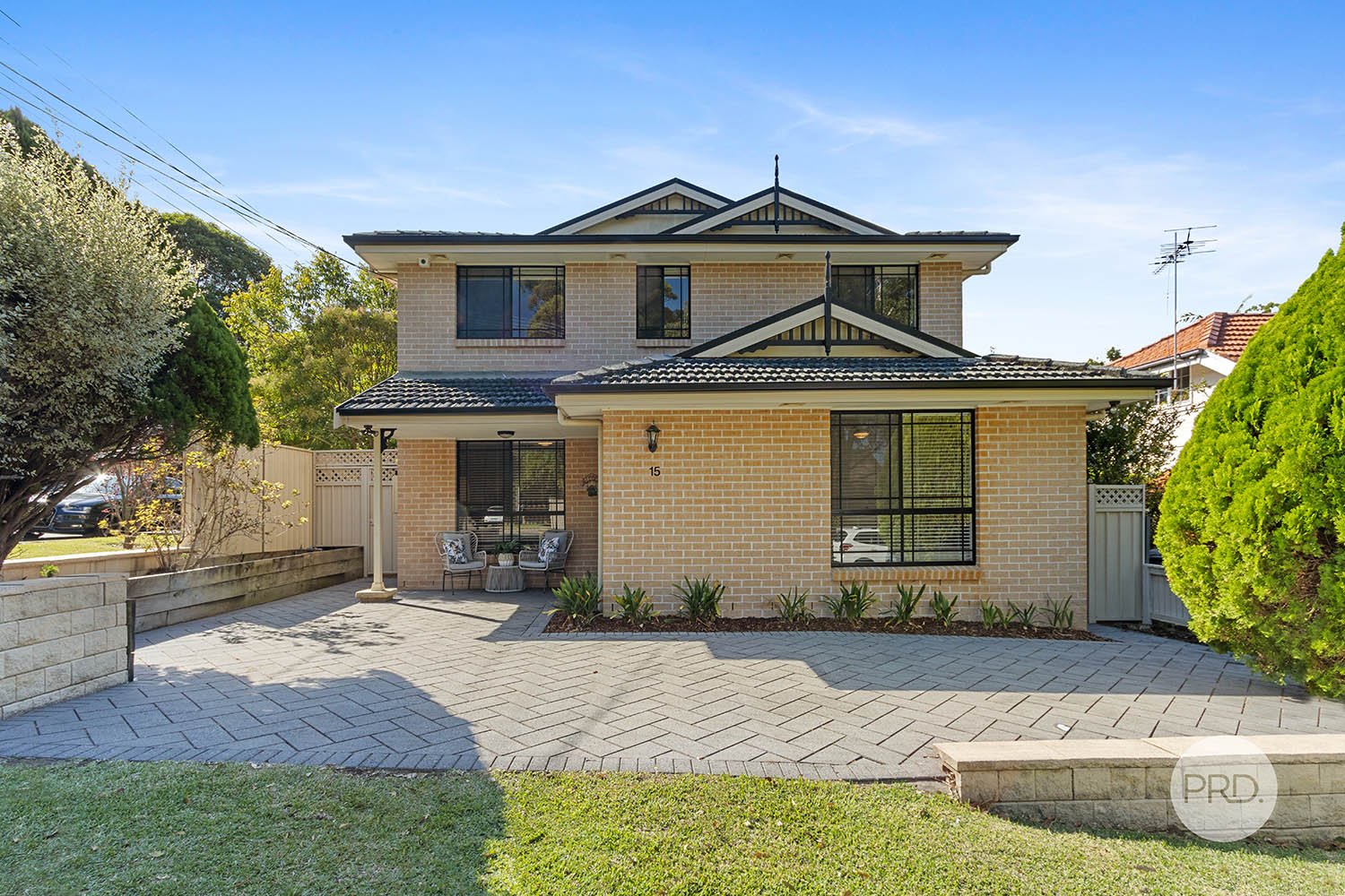 15 Wonoona Parade West  OATLEY 1