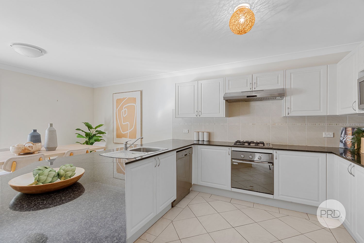 15 Wonoona Parade West  OATLEY 4