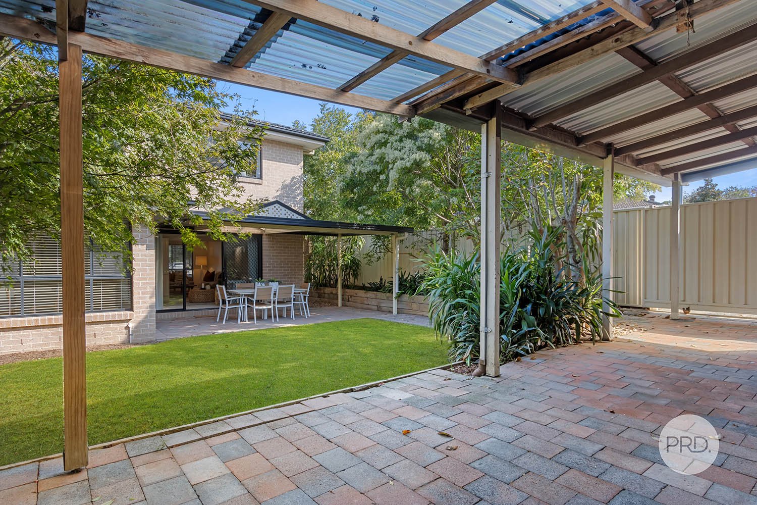 15 Wonoona Parade West  OATLEY 15