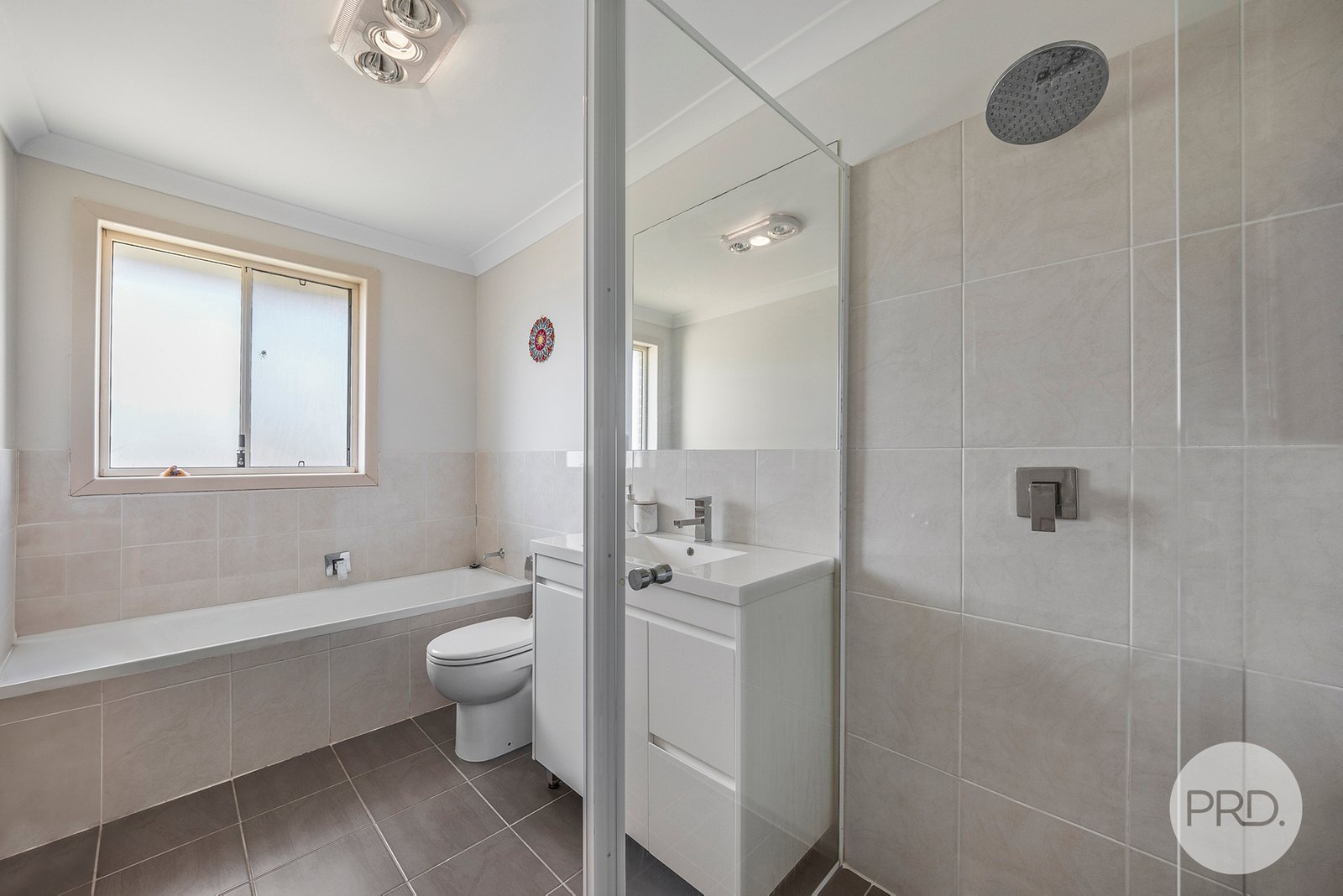 15 Woonona Road PRESTONS 8