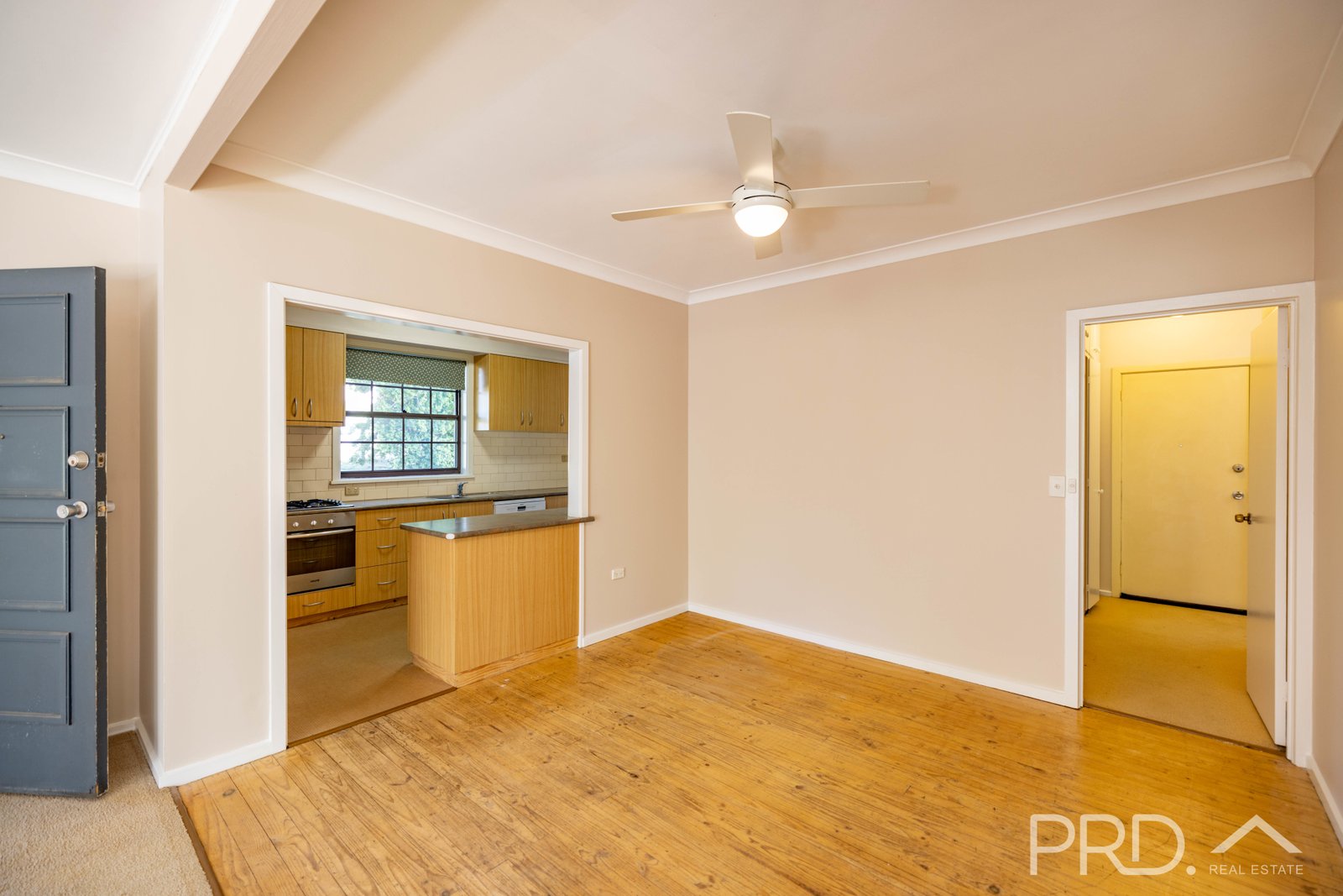 15 Wynyard Street TUMUT 6