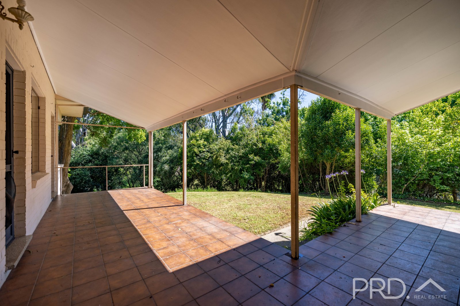 15 Wynyard Street TUMUT 14